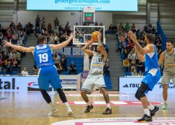 Jena Paderborn 23102021 00044